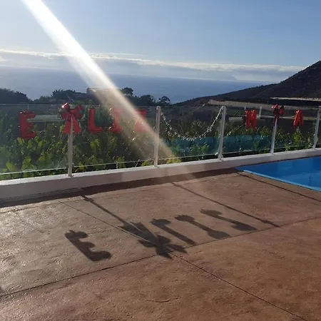2 Bedrooms House With Sea View Shared Pool And Furnished Terrace At Santiago Del Teide 3 Km Away From The Beach 別荘 サンティアゴ・デル・テイデ
